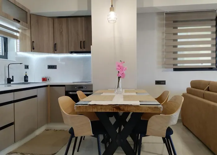 Thea Boutique Residence, Luxury Living Lägenhet