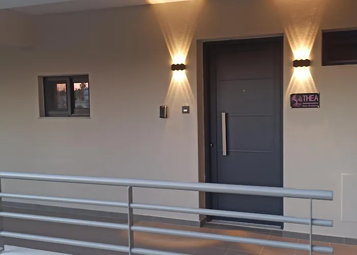 Thea Boutique Residence, Luxury Living Apartament *