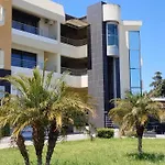 Apartment Thea Boutique Residence, Luxury Living