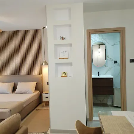 Thea Boutique Residence, Luxury Living Apartment *