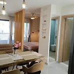 Lägenhet Thea Boutique Residence, Luxury Living