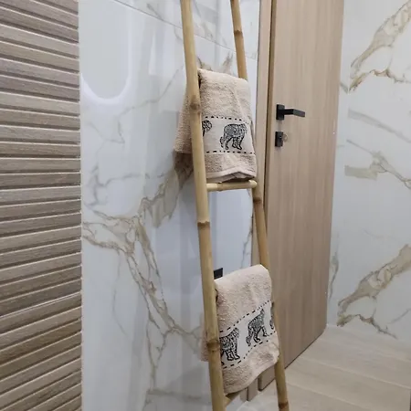 アパート Thea Boutique Residence, Luxury Living コス・タウン